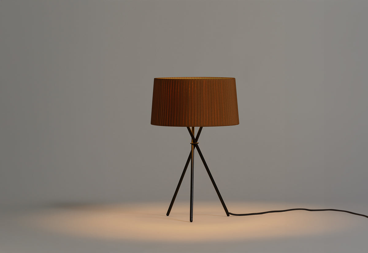 Tripode M3 Table Lamp, Equipo santa and cole, Santa and cole