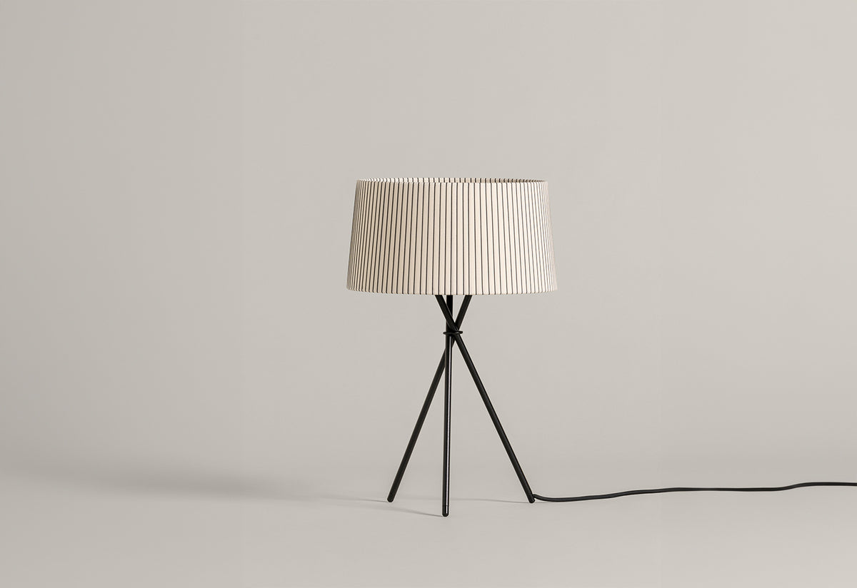 Tripode M3 Table Lamp, Equipo santa and cole, Santa and cole