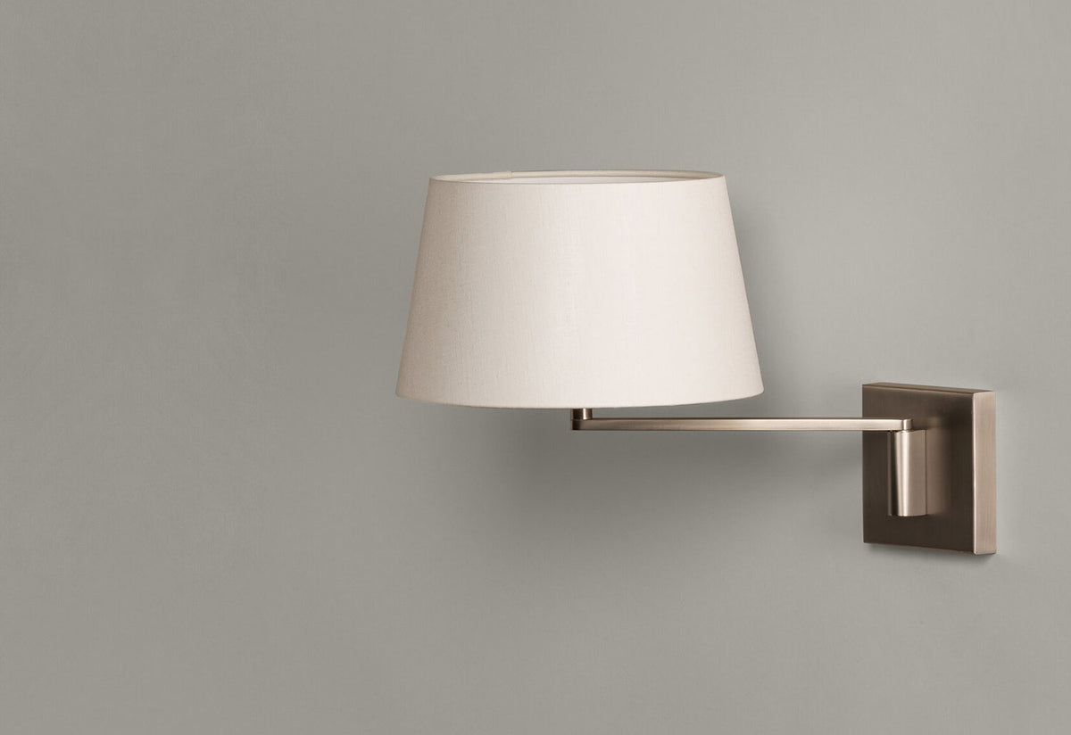 Americana Wall Light, Miguel mila, Santa and cole