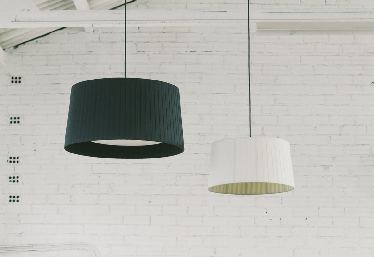 GT5 Pendant, Miguel mila, Santa and cole