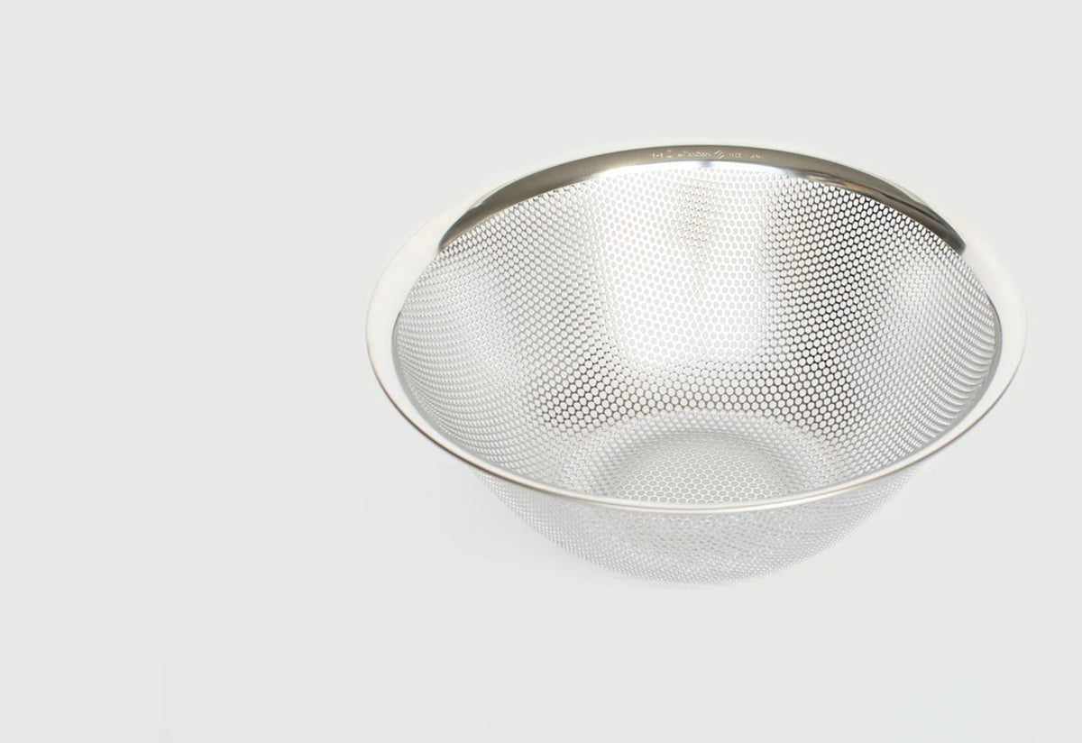 Stainless Steel Punching Strainer, Sori yanagi