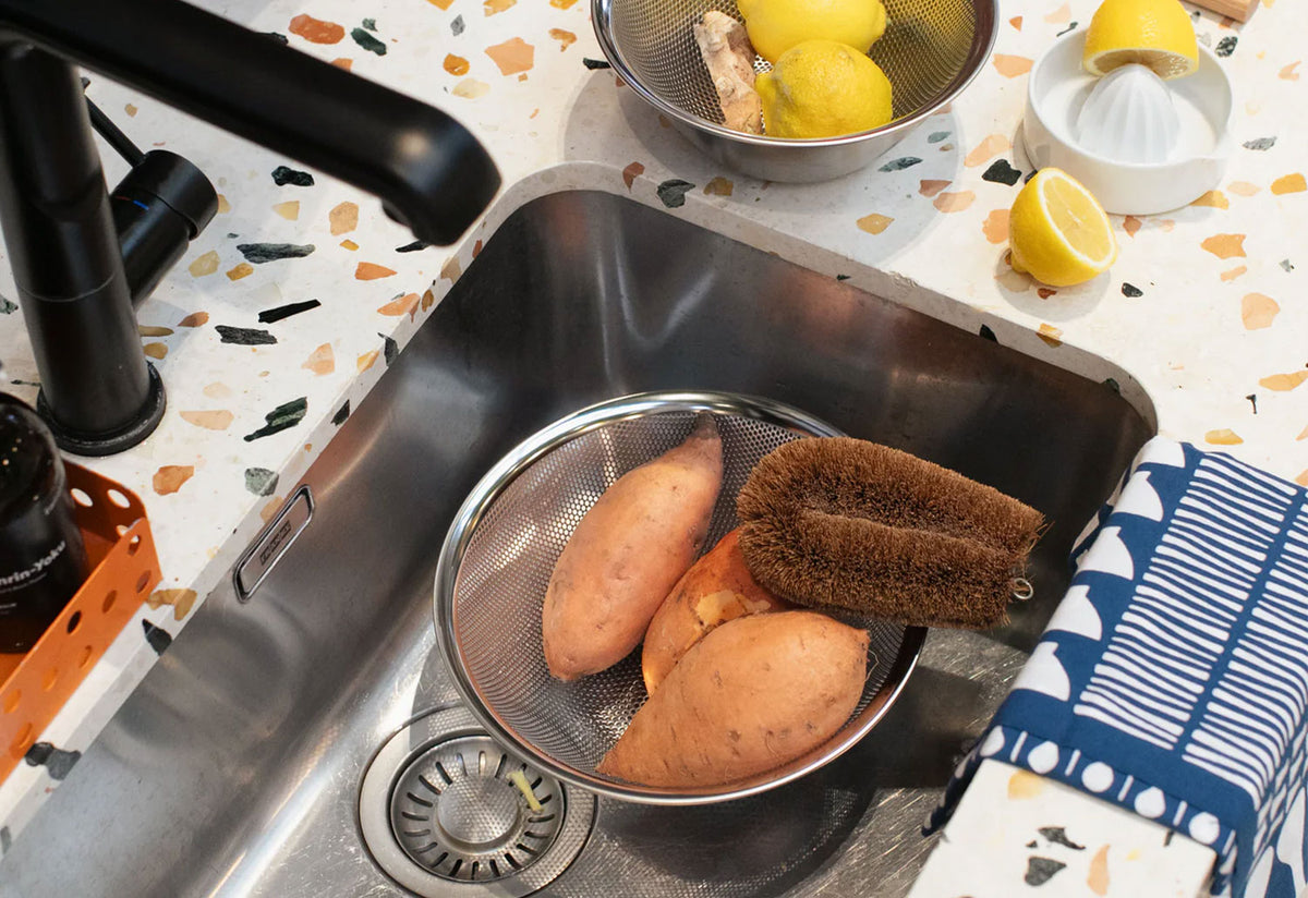 Stainless Steel Punching Strainer, Sori yanagi