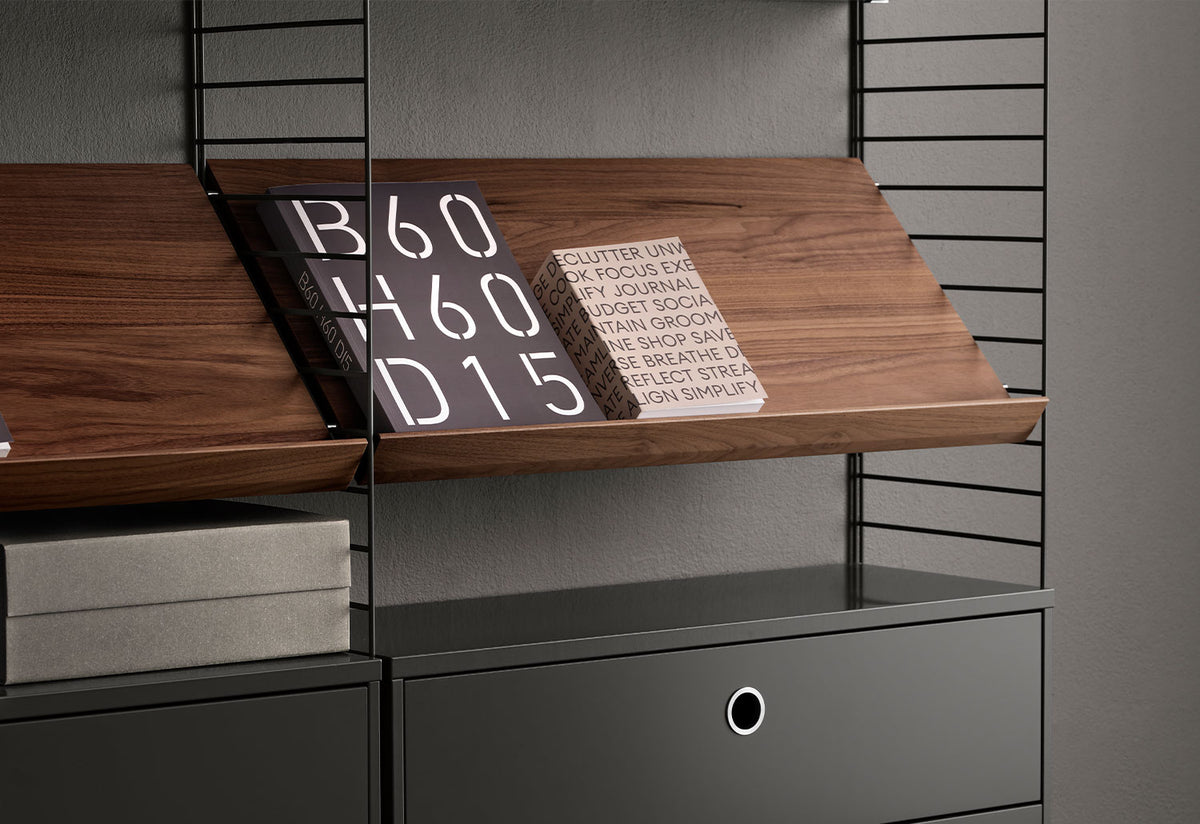 String System | Magazine Wood Shelf, Nisse strinning, String