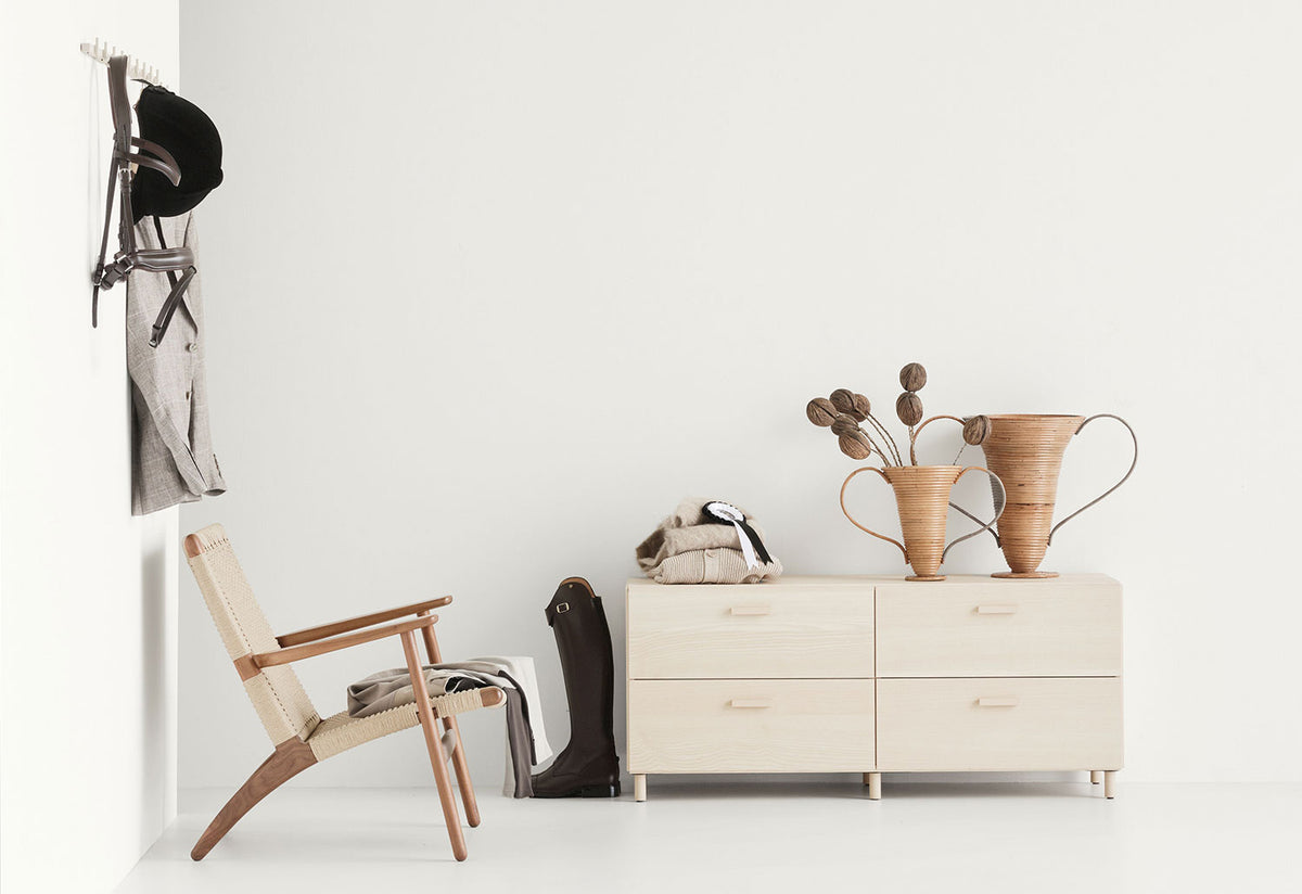 Relief Drawers | Low, Taf architects, String