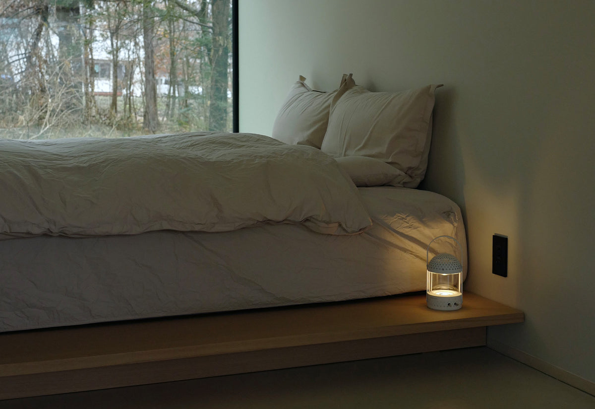 Light Speaker, Transparent