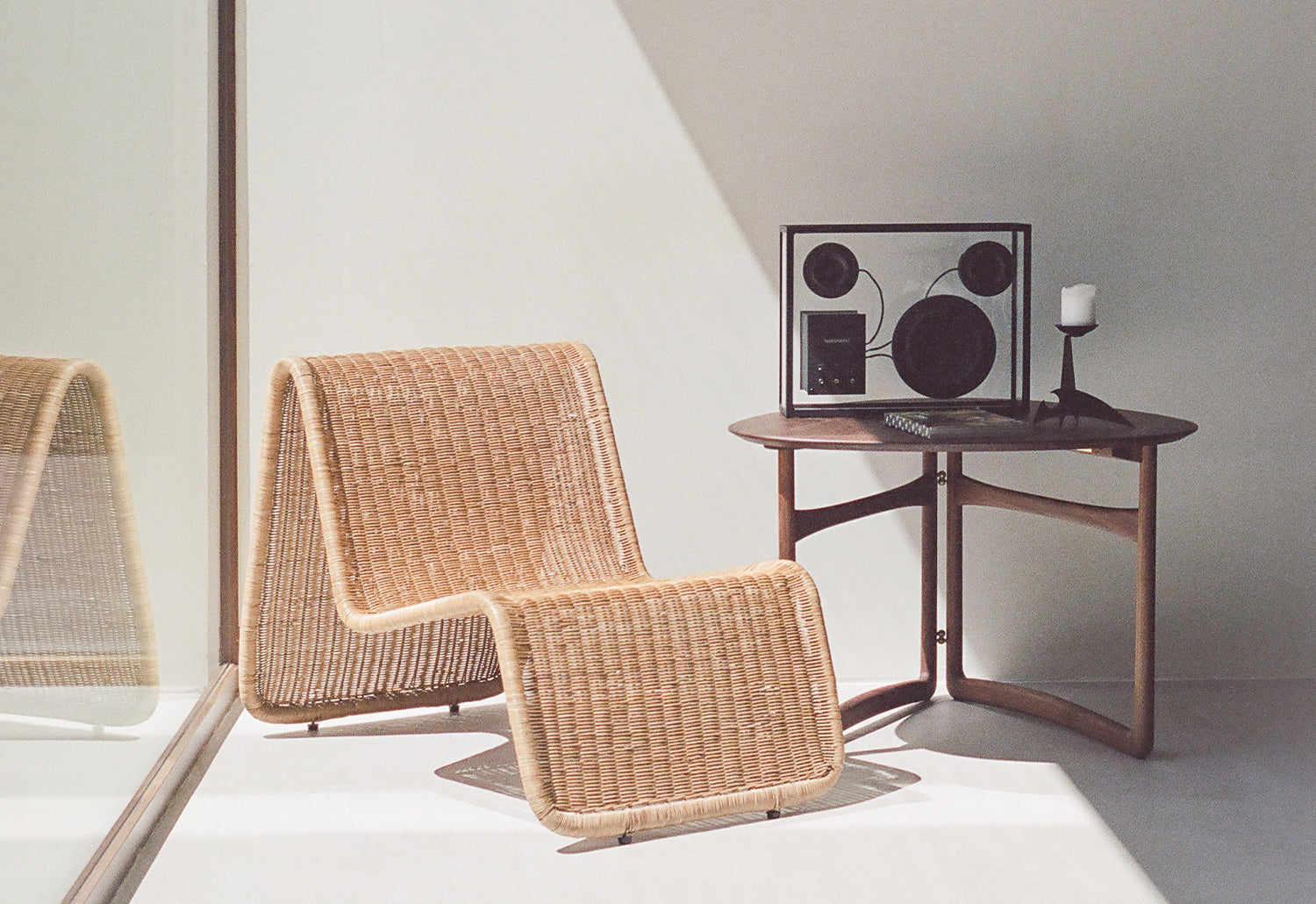 Small Transparent Speaker, el altavoz transparente de People People