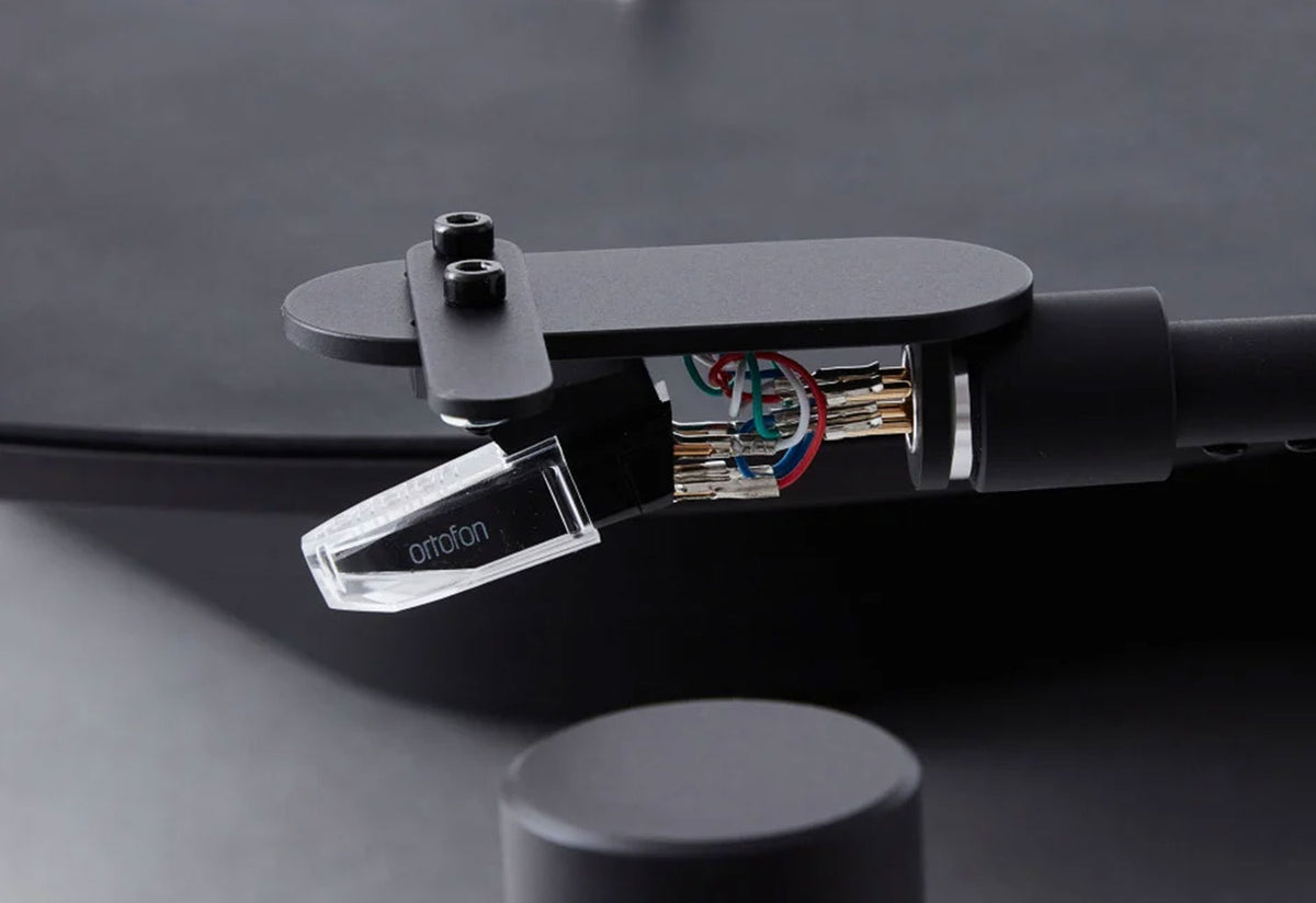 Transparent Turntable, Transparent