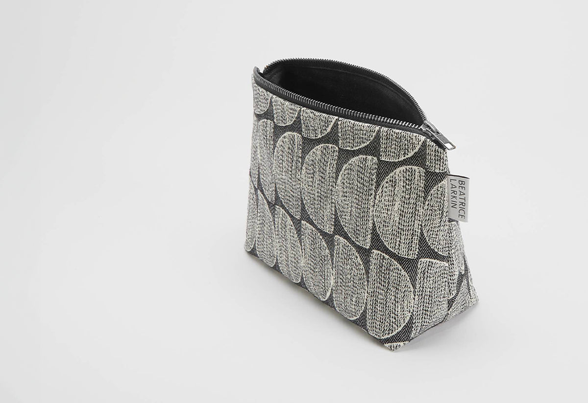 Dark Crescent Cotton Pouch, Beatrice larkin