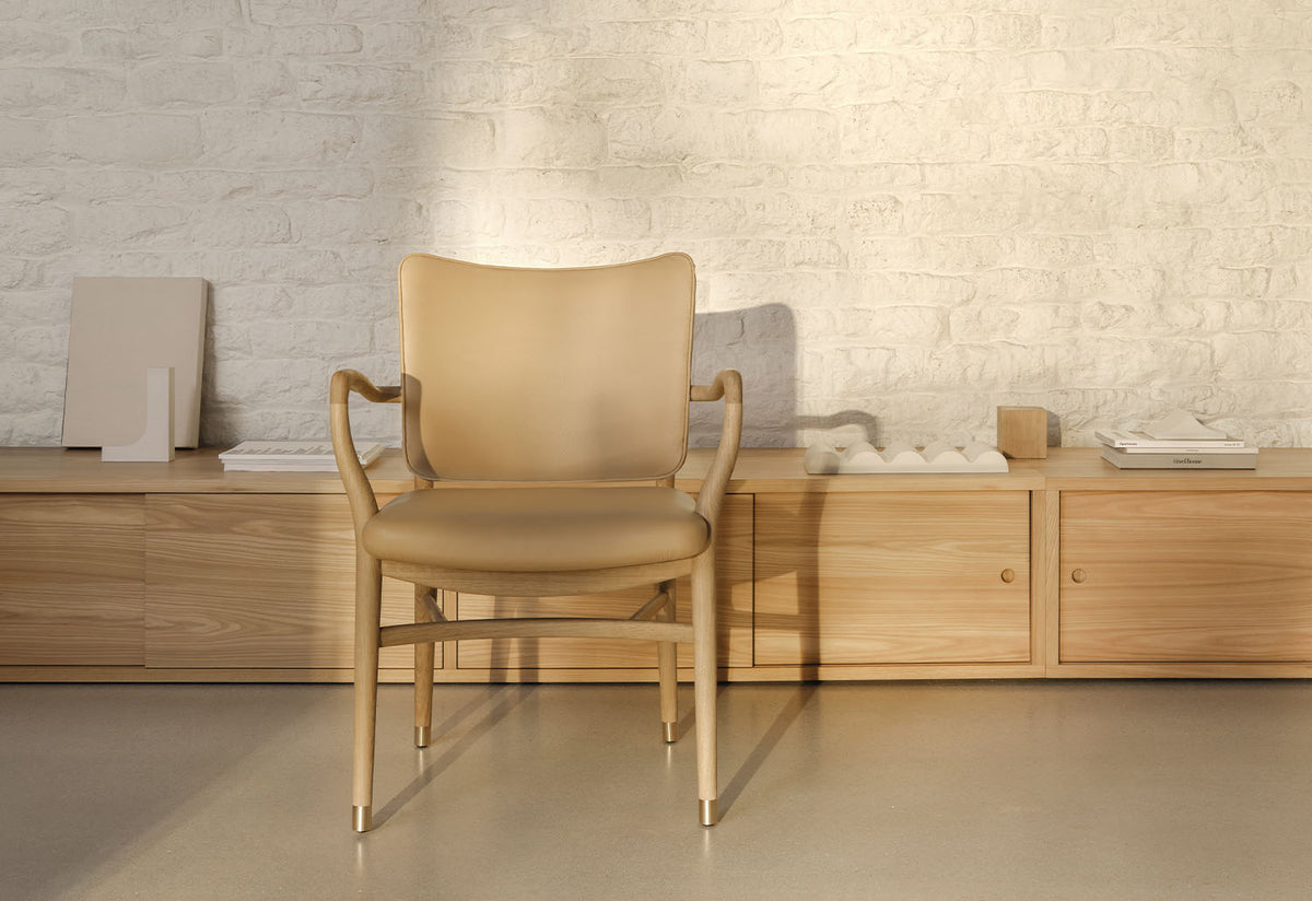 Monarch VLA61 Chair, Vilhelm lauritzen, Carl hansen and son