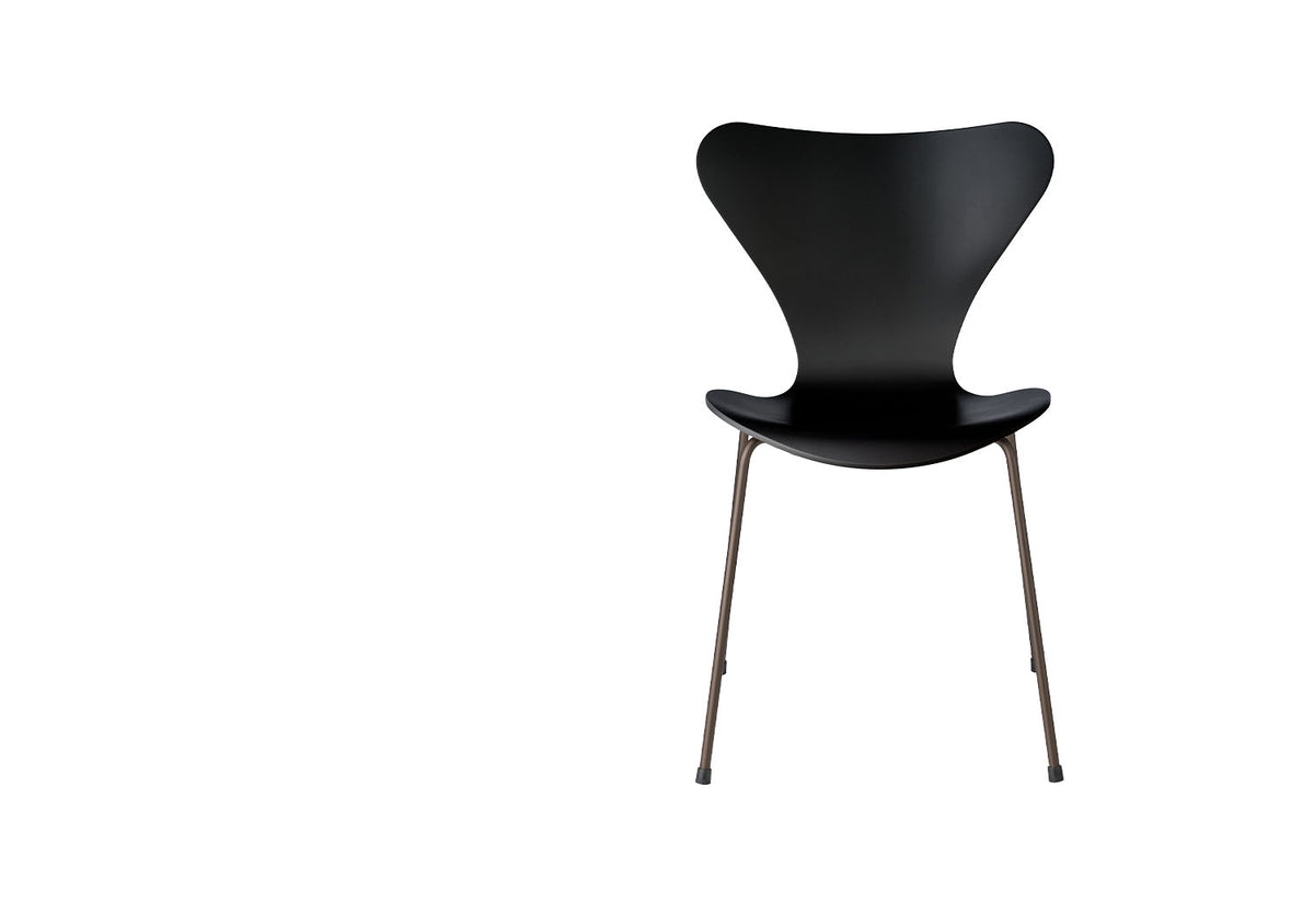 Series 7 Coloured, Arne jacobsen, Fritz hansen