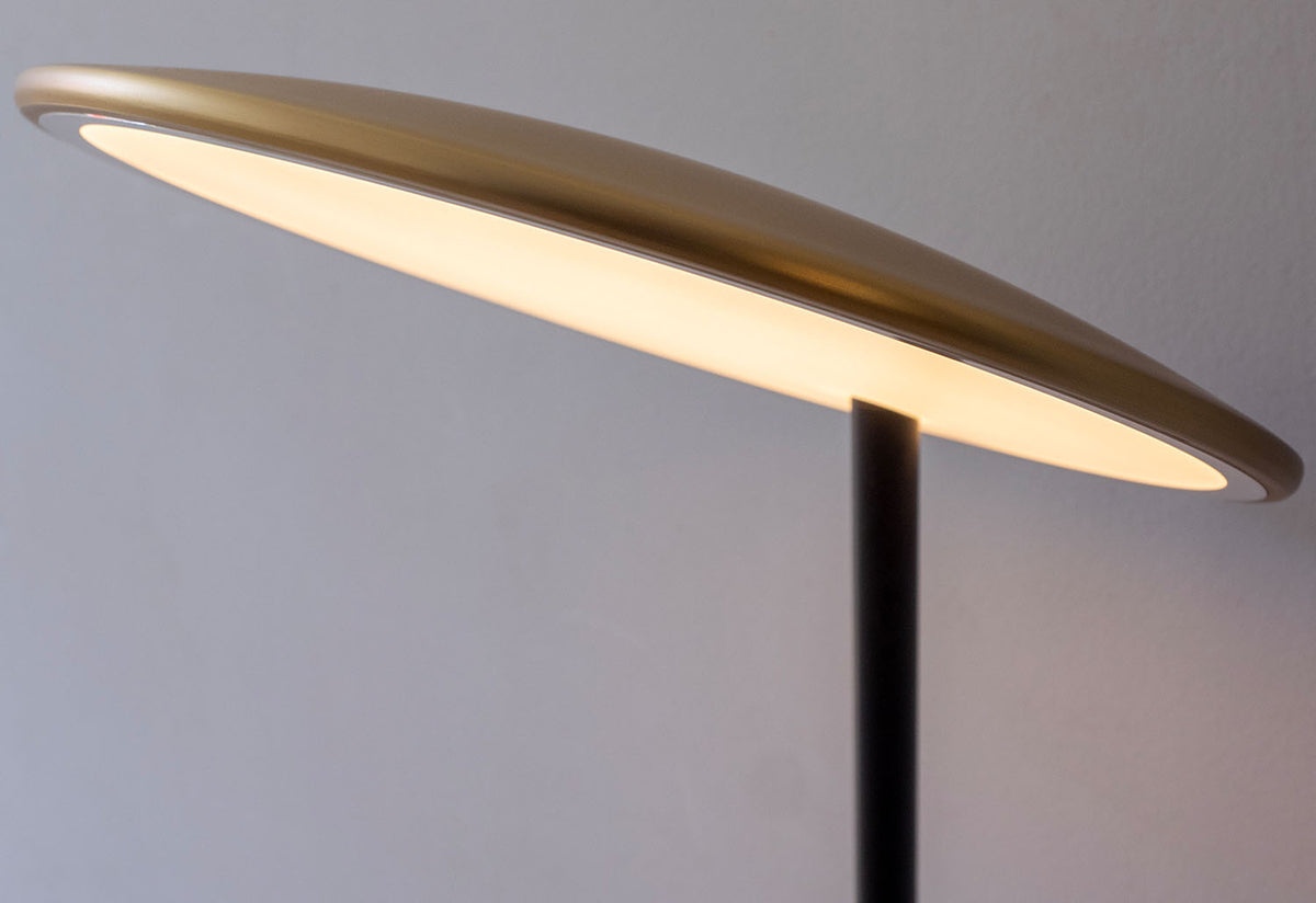 Disc Table Light, Tim rundle, Nine