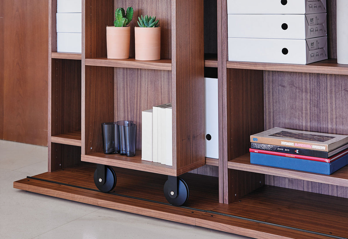 Literatura Classic Shelves, Vicent martinez, Punt