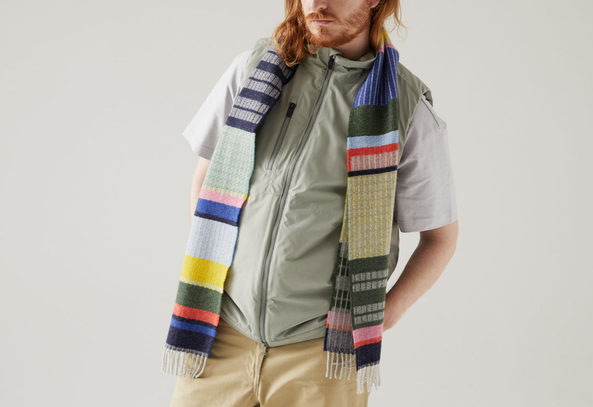 Nyack Scarf, Wallace sewell, Wallace sewell