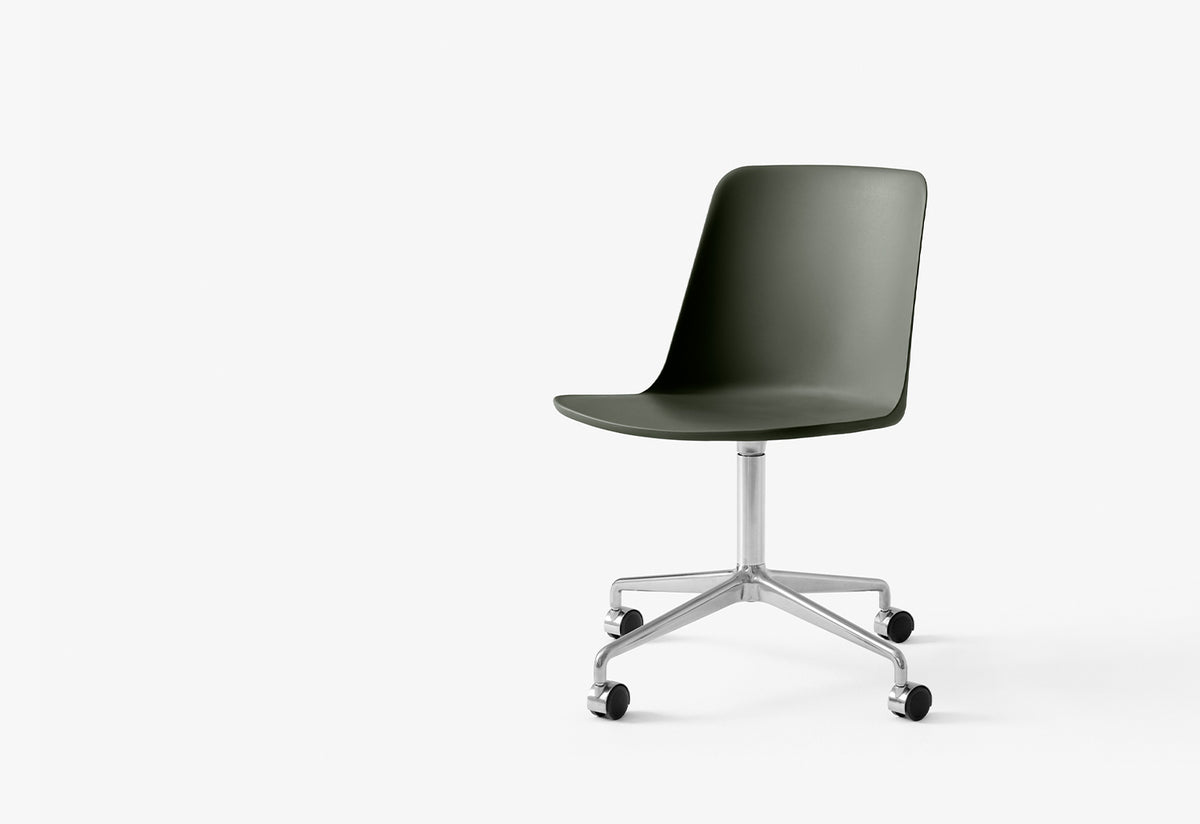 Rely Swivel Chair | Castors, Hee welling, Andtradition