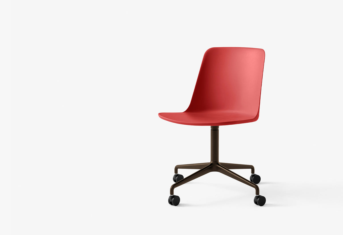 Rely Swivel Chair | Castors, Hee welling, Andtradition