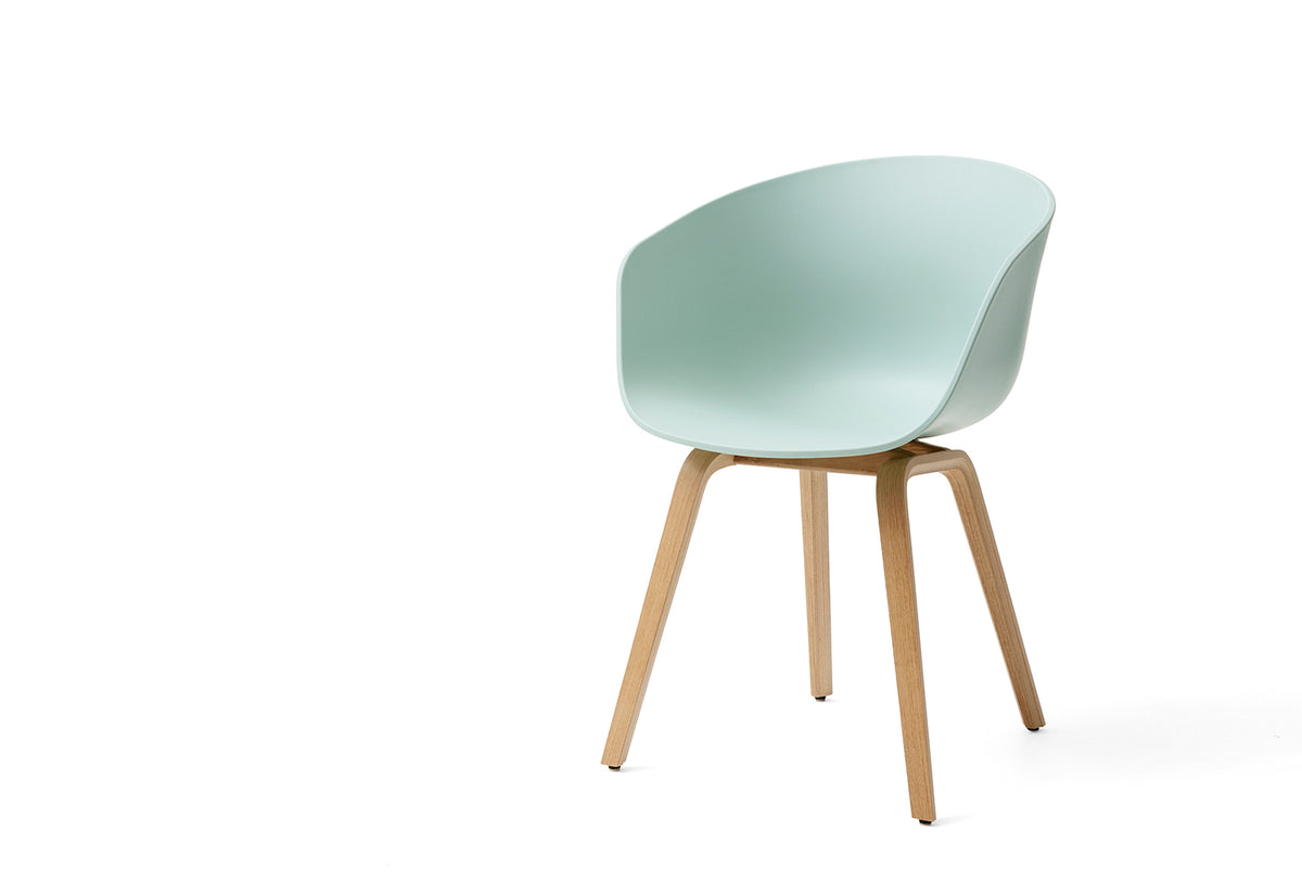 AAC 22 Chair, Hee welling, Hay