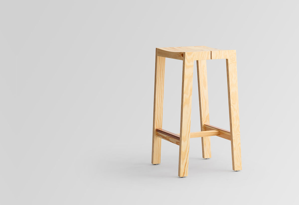016 Maasto Bar Stool, Ronan bouroullec, Vaarnii