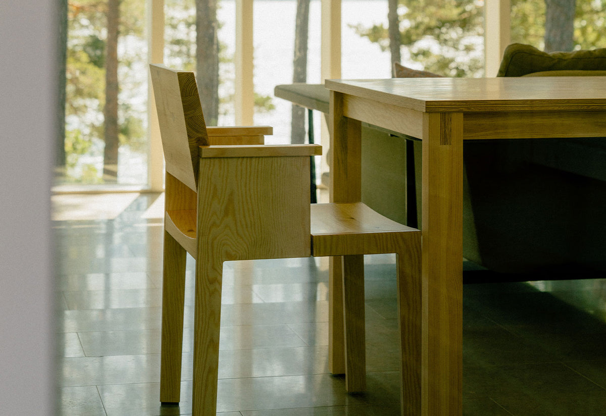 016 Maasto Dining Table, Ronan bouroullec, Vaarnii