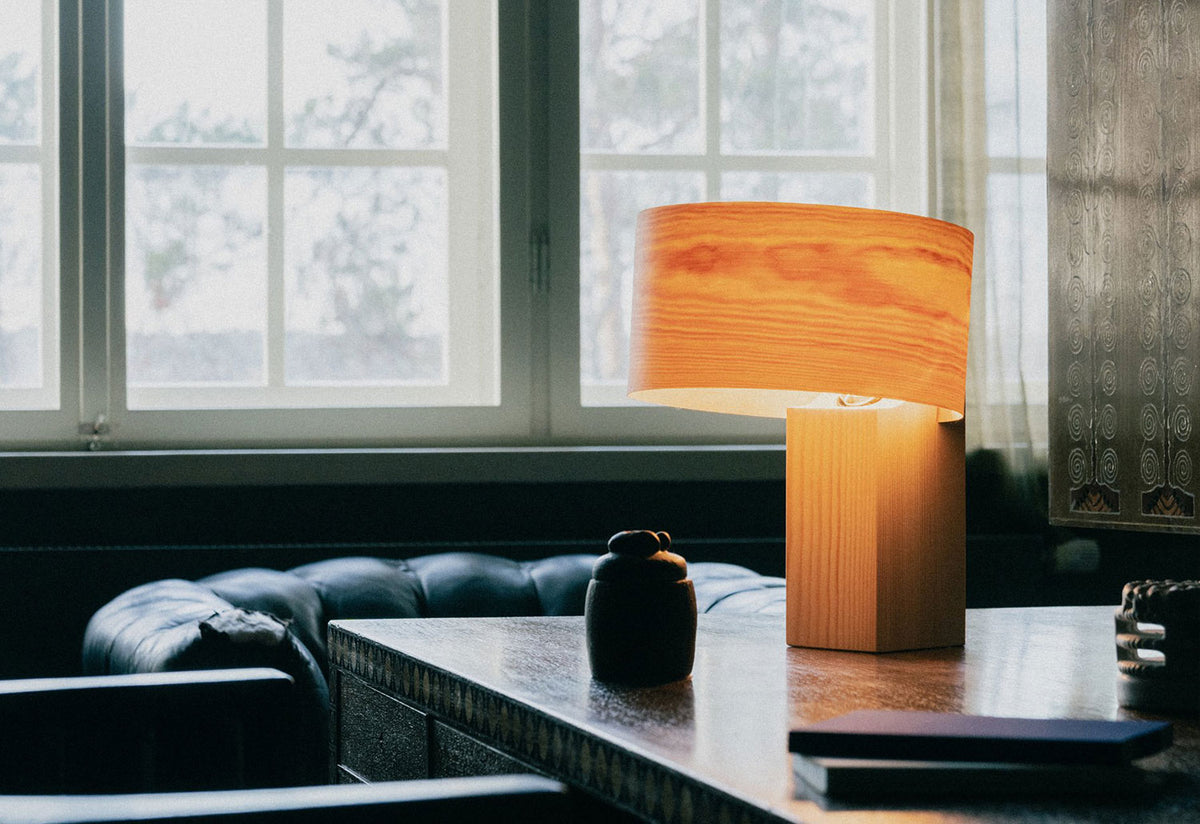 018 Hoop Table Lamp, John tree, Vaarnii