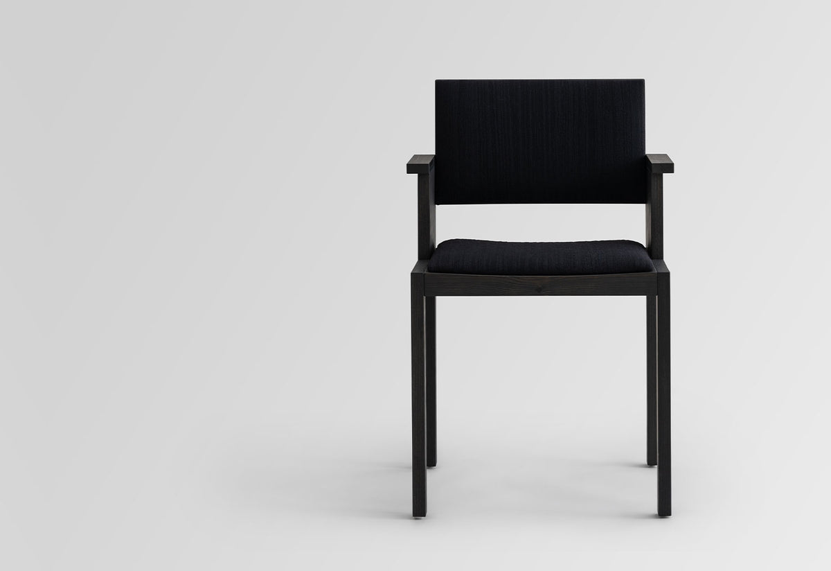 016 Maasto Dining Armchair, Ronan bouroullec, Vaarnii