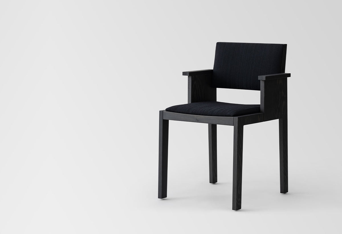 016 Maasto Dining Armchair, Ronan bouroullec, Vaarnii