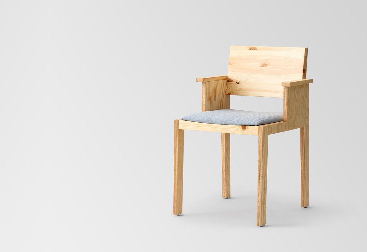 016 Maasto Dining Armchair, Ronan bouroullec, Vaarnii
