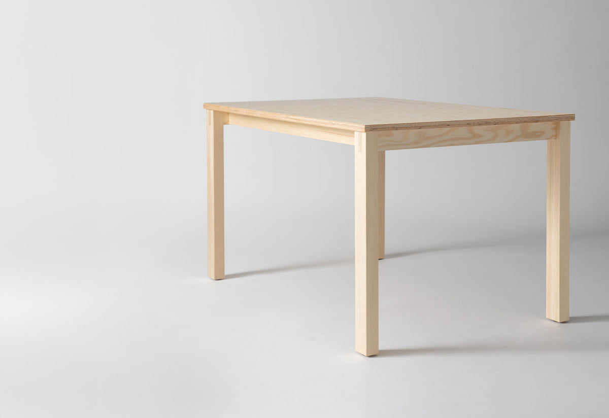 016 Maasto Dining Table, Ronan bouroullec, Vaarnii