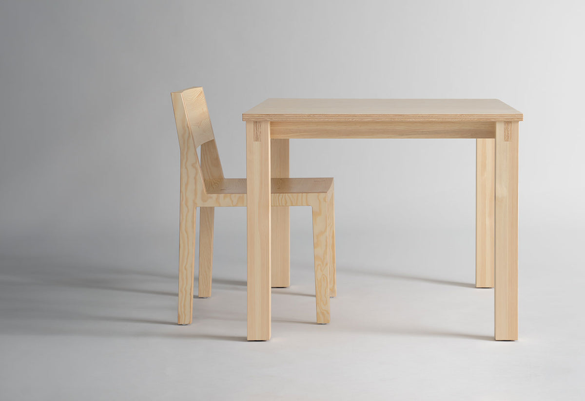 016 Maasto Dining Table, Ronan bouroullec, Vaarnii