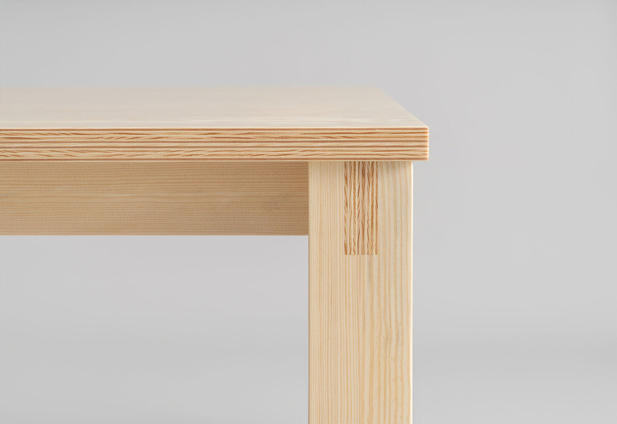 016 Maasto Dining Table, Ronan bouroullec, Vaarnii