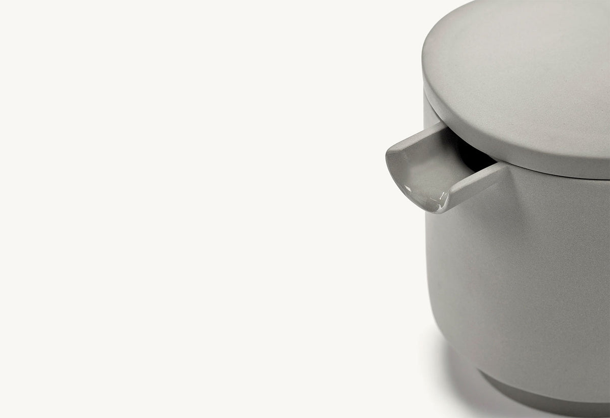 Inner Circle Teapot, Maarten baas, Valerie objects