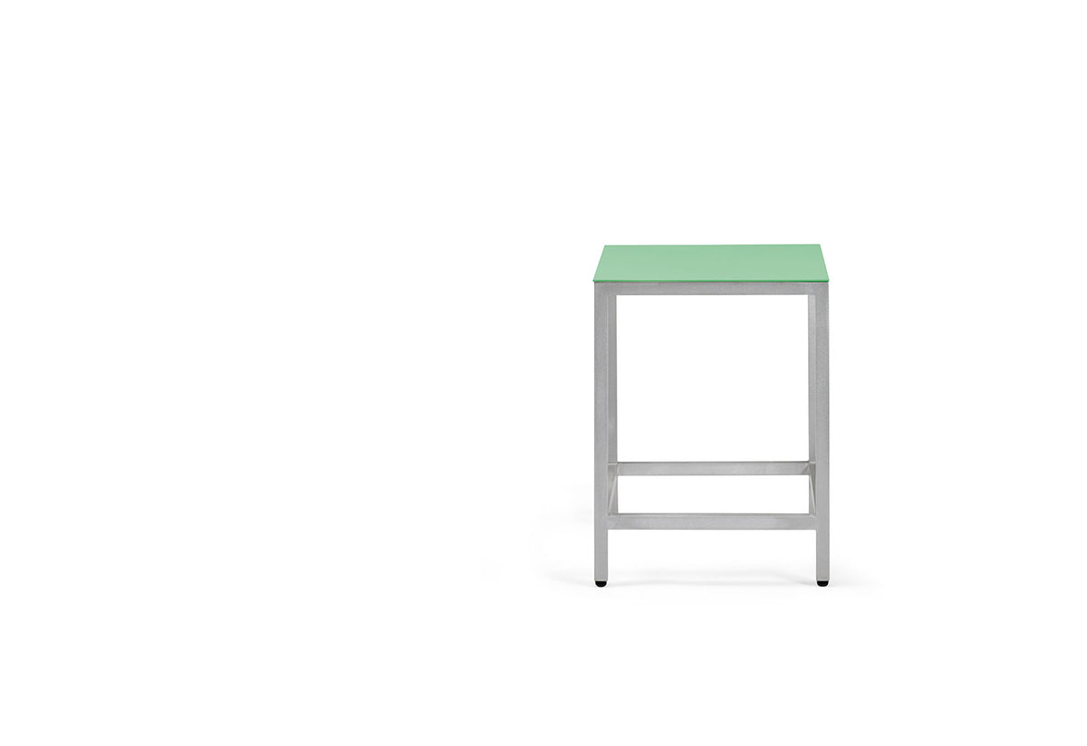 Alu Stool, Muller van severen, Valerie objects