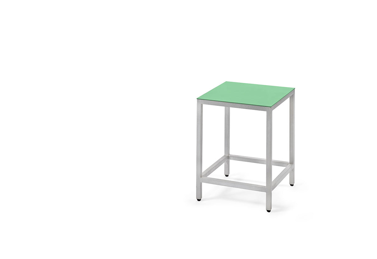 Alu Stool, Muller van severen, Valerie objects