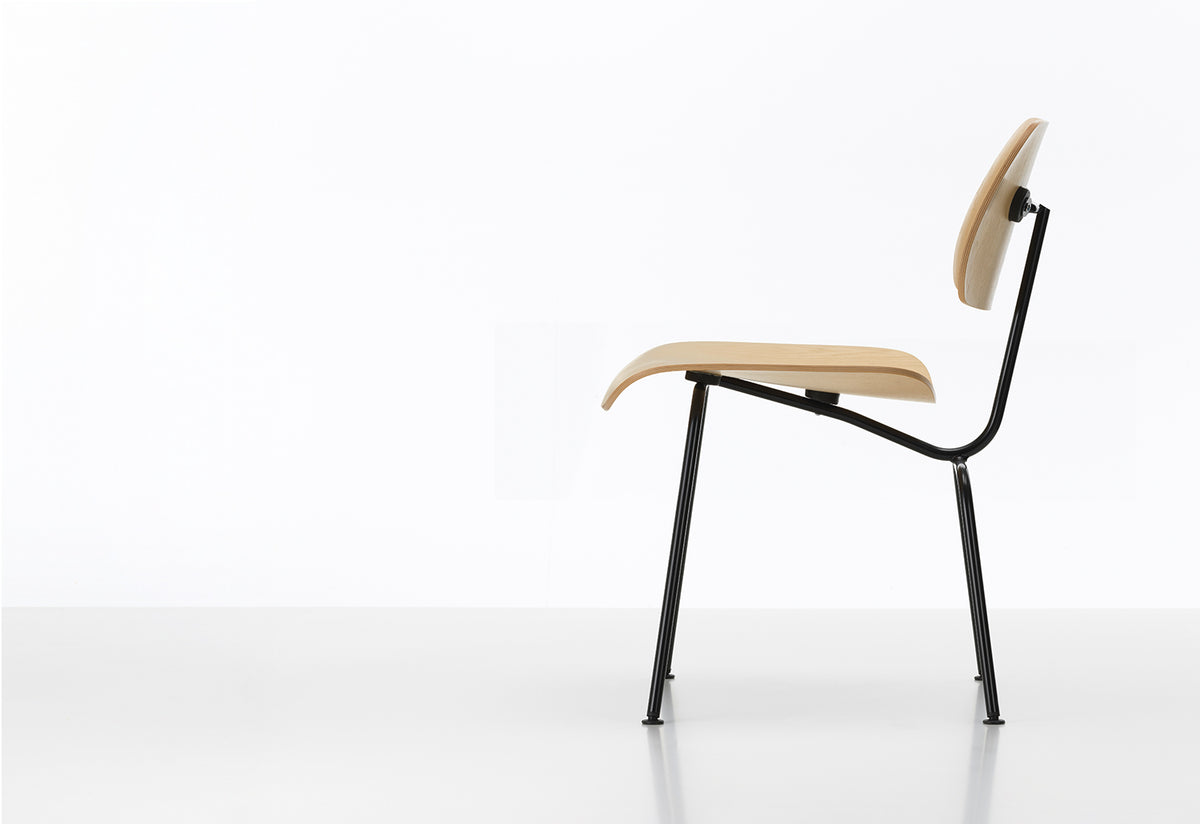 Eames DCM Chair, Charles and ray eames, Vitra