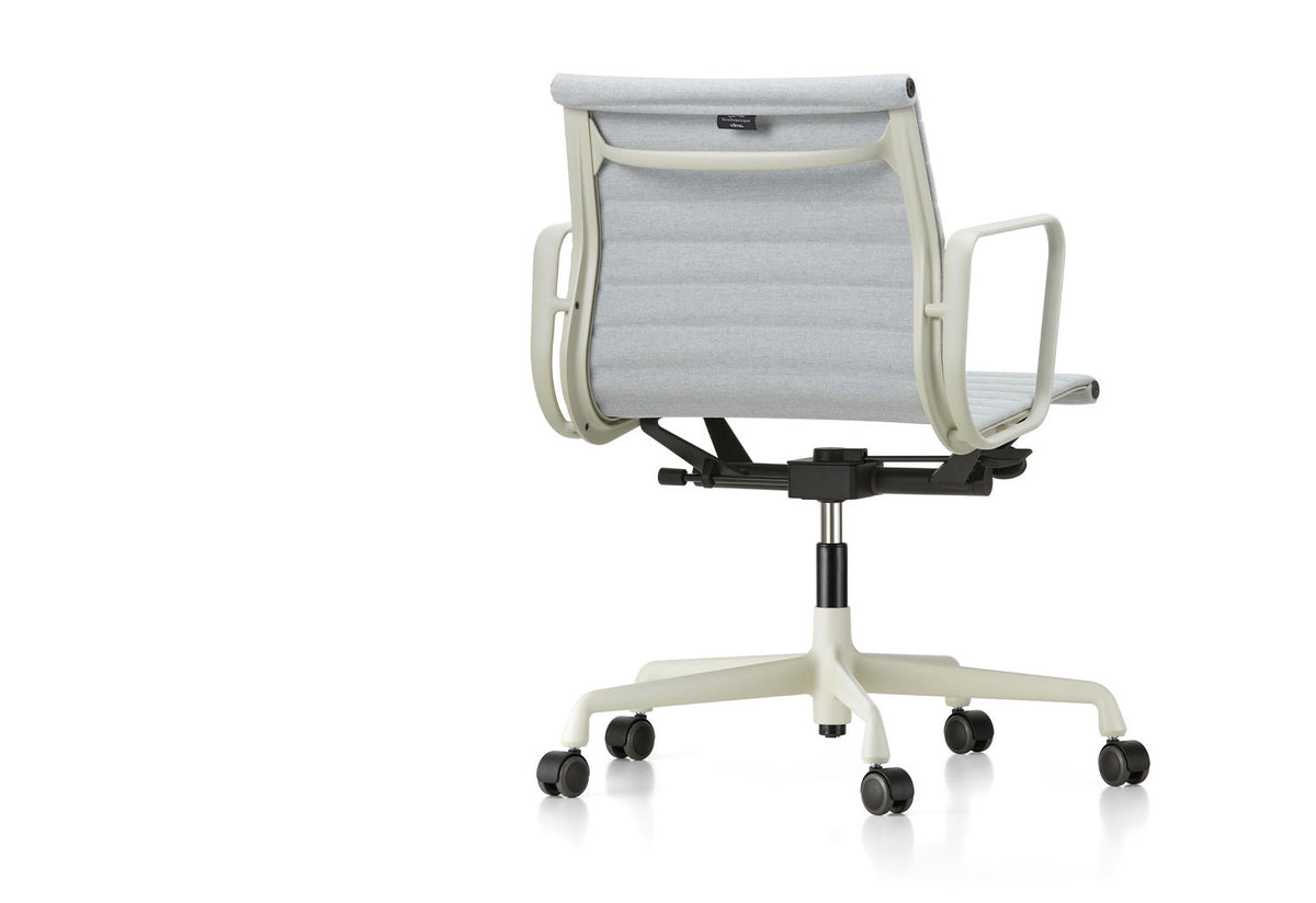 Eames EA 117 Chair, Charles and ray eames, Vitra