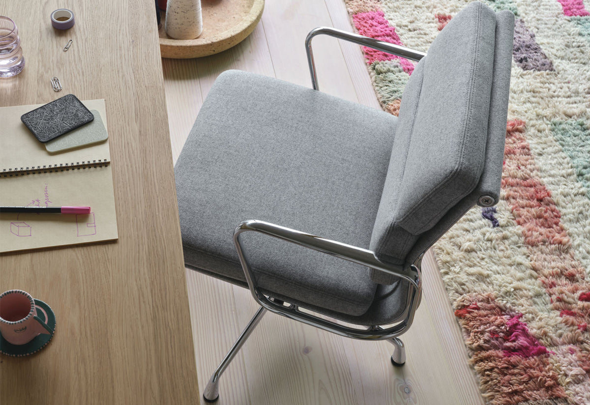 Eames EA 231 Chair, Charles and ray eames, Vitra