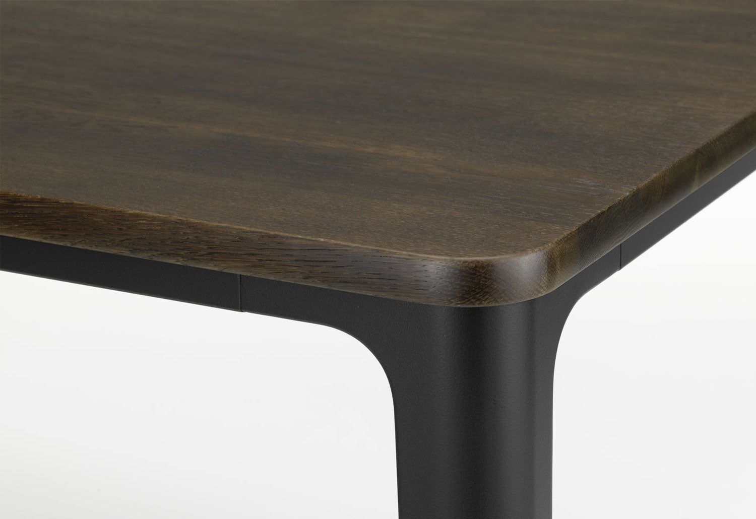 Vitra Plate Dining Table | twentytwentyone
