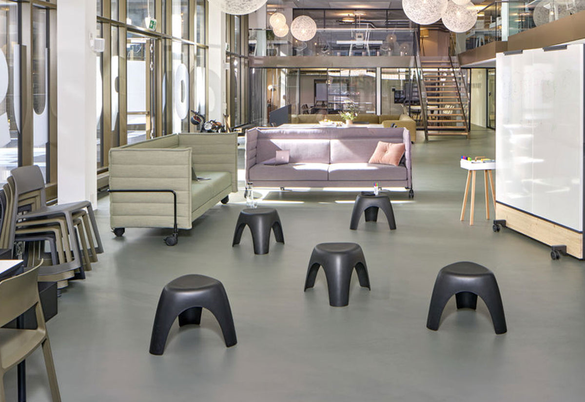 Elephant Stool, Sori yanagi, Vitra