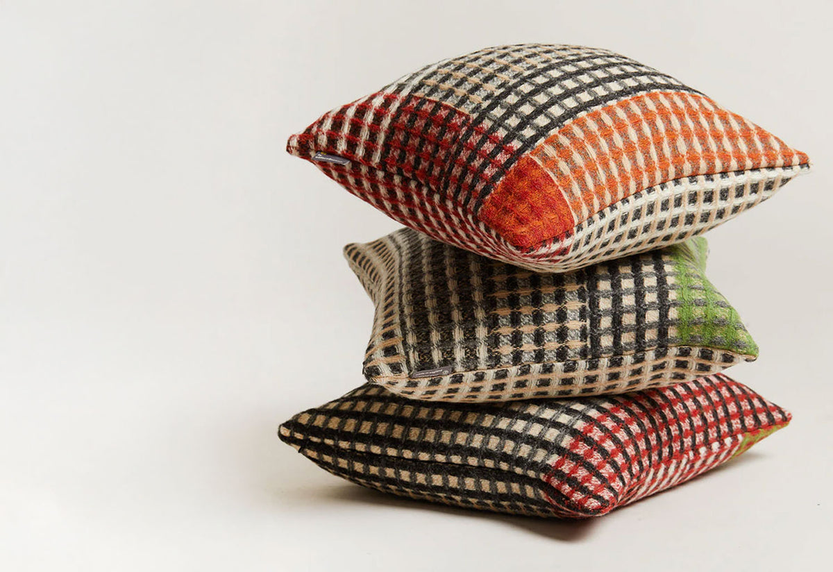 Whittington Cushion, Wallace sewell, Wallace sewell