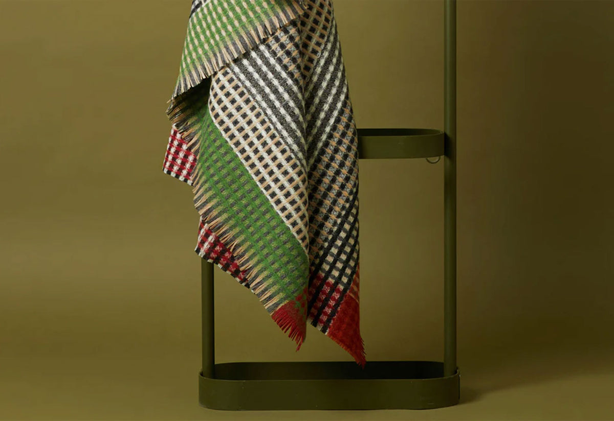 Whittington Throw, Wallace sewell, Wallace sewell