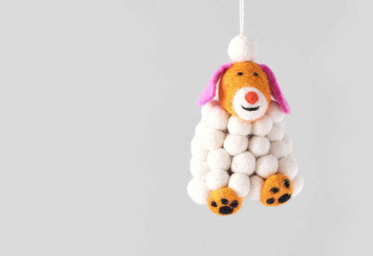 Snowball Dog Decoration, Cari vander yacht, Wrap magazine