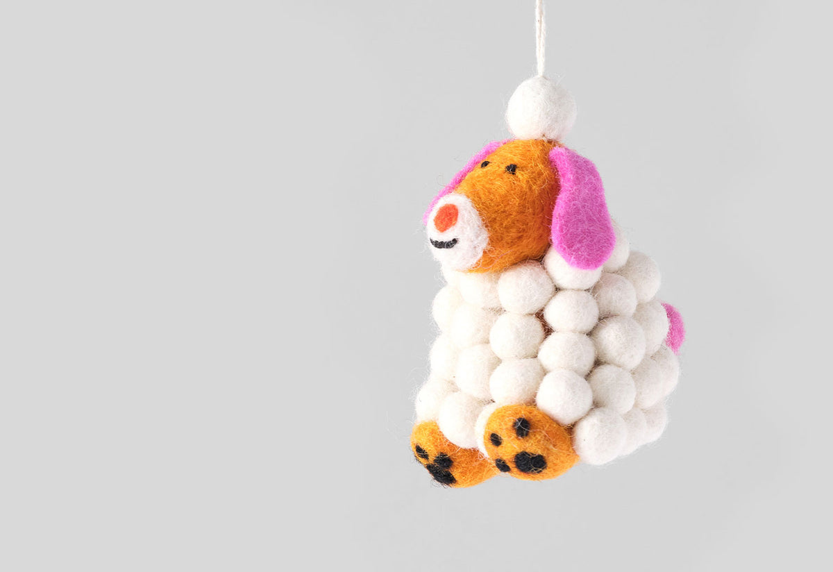 Snowball Dog Decoration, Cari vander yacht, Wrap magazine