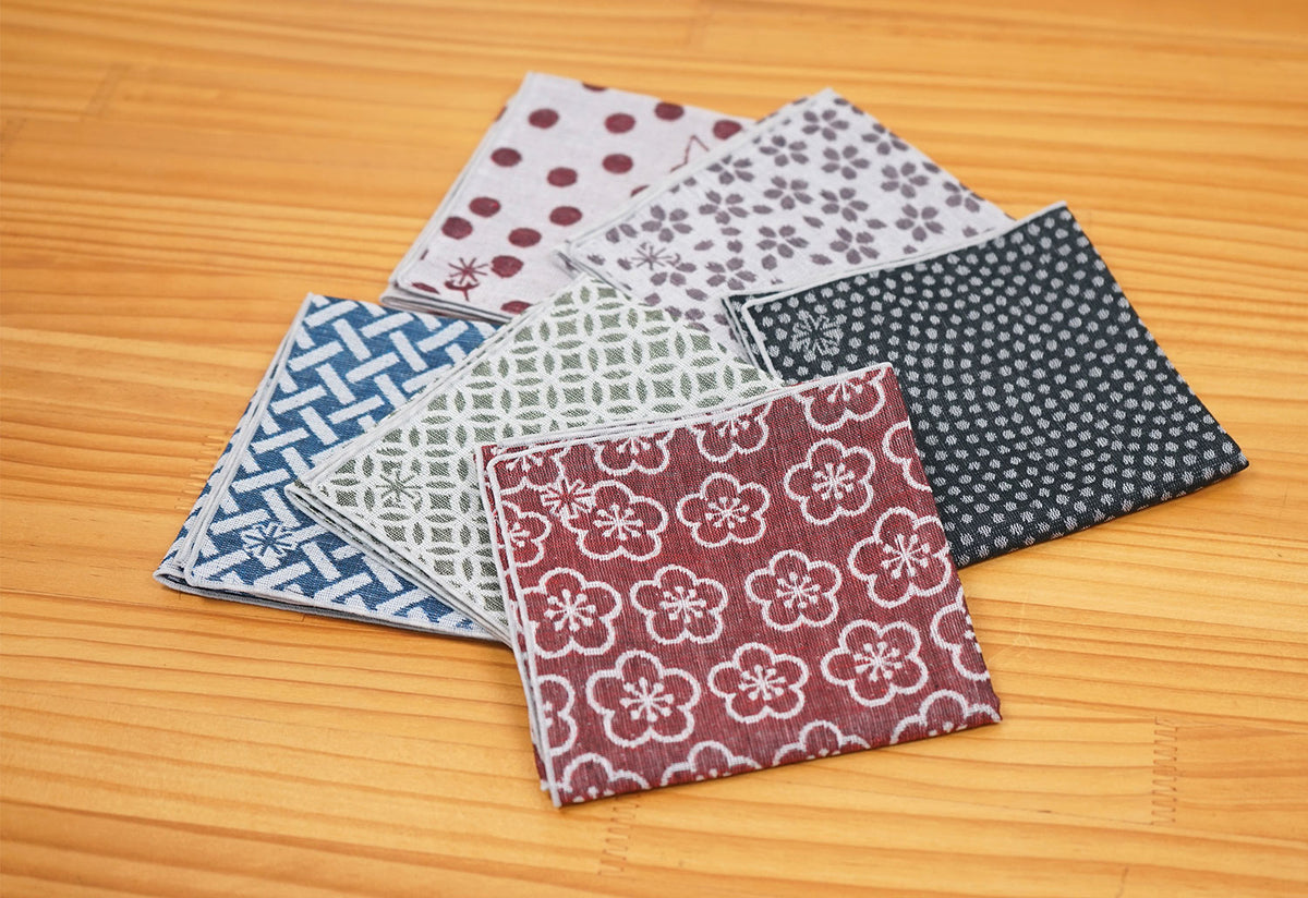 Oriented Handkerchief, Yoneori komon