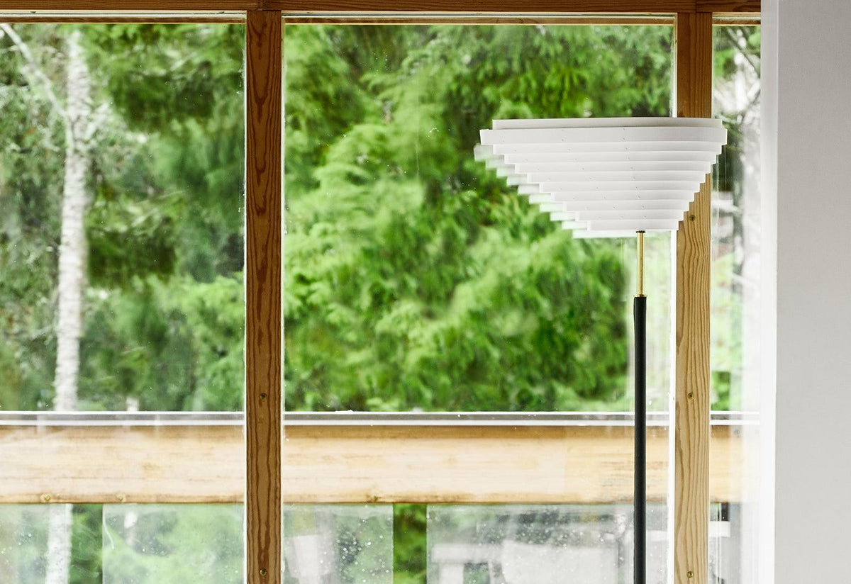 A805 Angel Wing Floor Lamp, Alvar aalto, Artek