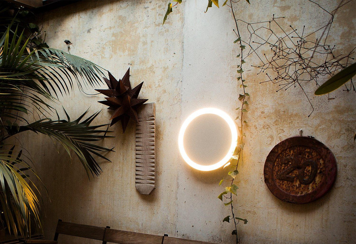 Amigo Outdoor Light, Miguel mila, Santa and cole
