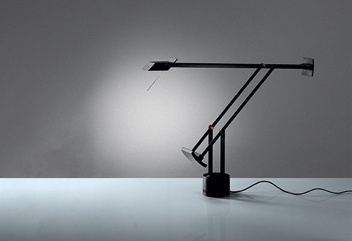 Tizio Table Lamp, Richard sapper, Artemide