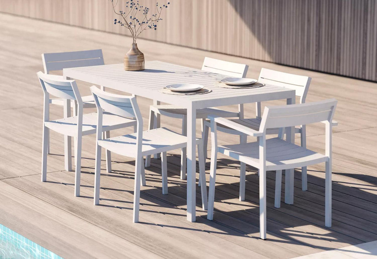 Eos Table, Matthew hilton, Case furniture