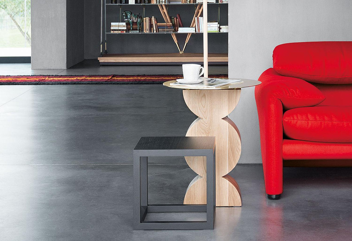 Constantin Table, Studio simon, Cassina