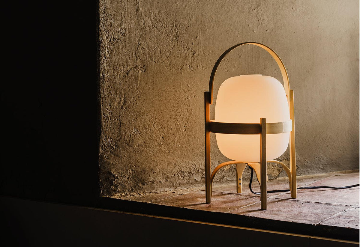 Cestita Table Lamp, Miguel mila, Santa and cole