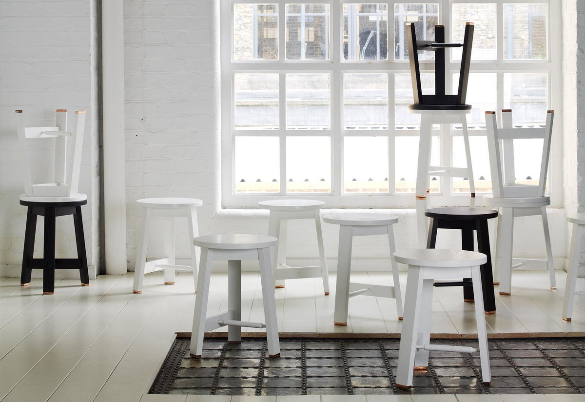 441 Stool, Ilse crawford, De la espada