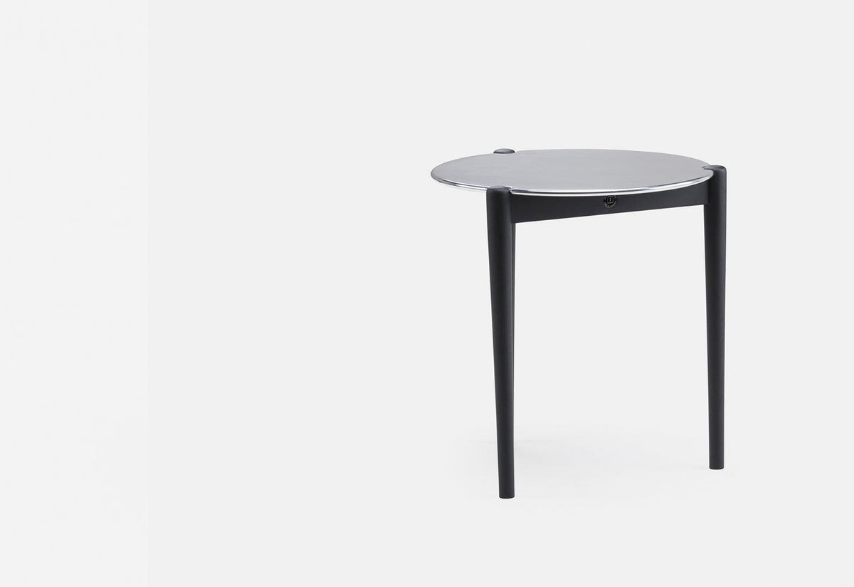 Sidekicks Occasional Table, Ilse crawford, De la espada